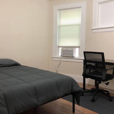 Spacious And Private Apartment With 3 Bedrooms And 1 Bathroom Near Newark International Airport Ewr And New York City Ngoại thất bức ảnh
