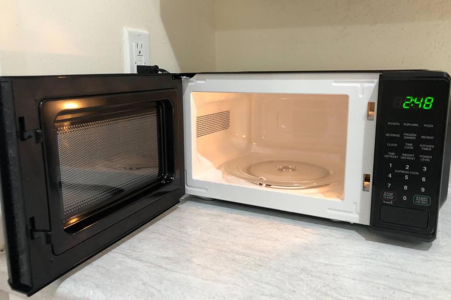 Spacious And Private Apartment With 3 Bedrooms And 1 Bathroom Near Newark International Airport Ewr And New York City Ngoại thất bức ảnh