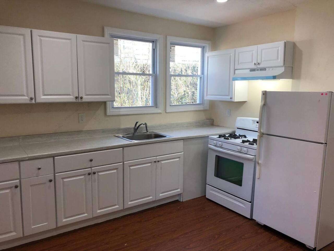 Spacious And Private Apartment With 3 Bedrooms And 1 Bathroom Near Newark International Airport Ewr And New York City Ngoại thất bức ảnh